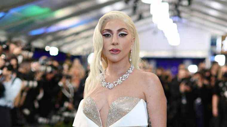 Lady Gaga annonce des dates de tournée reportées pour Chromatica Ball