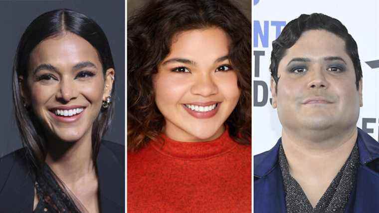 Le casting de "Blue Beetle" ajoute Bruna Marquezine, Belissa Escobedo, Harvey Guillén Les plus populaires doivent être lus Inscrivez-vous aux newsletters Variety Plus de nos marques
	
	
