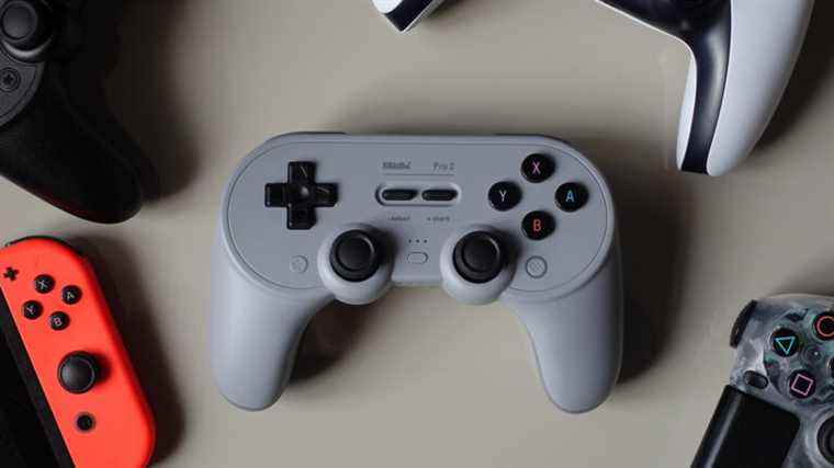 Le contrôleur Pro 2 de 8BitDo tombe à un niveau record dans la vente de jeux d’Amazon