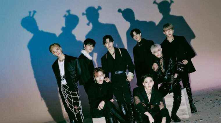 Le groupe K-Pop Stray Kids fait ses débuts avec l'album n ° 1, alors que Charli XCX s'incline également dans le Top 10 des plus populaires à lire absolument Inscrivez-vous aux newsletters Variété Plus de nos marques
	
	
