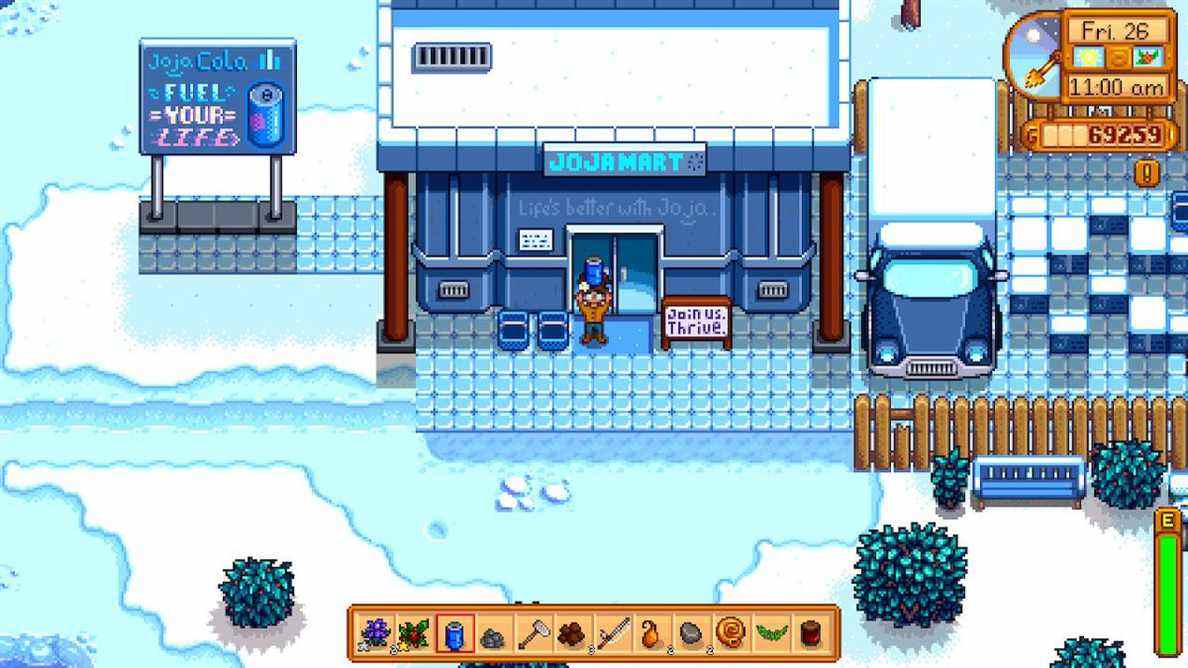 un personnage de stardew valley debout devant le jojamamart, un supermarché