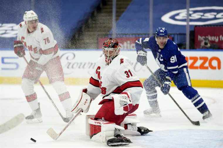 Les Leafs ont les mains pleines avec Freddie and the Canes