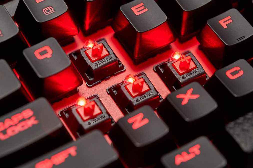 Les commutateurs à profil bas Cherry MX ont eu une mise à niveau sournoise
