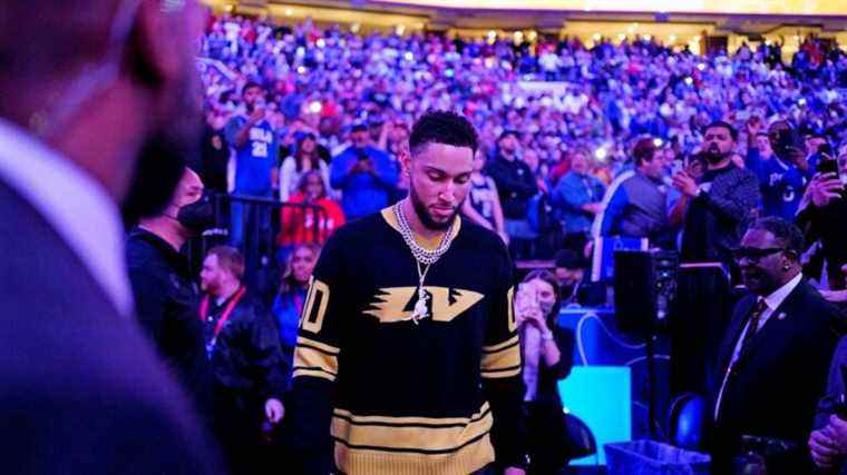 Les fans de Philadelphie étaient prêts à huer Ben Simmons – ils ont fini par huer leur équipe