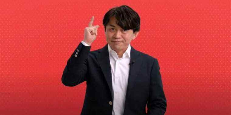 Yoshiaki Koizumi raising a finger during a Nintendo Direct