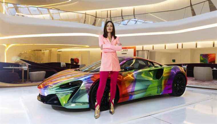 McLaren explore la psychologie de la couleur avec une Artura sensuelle