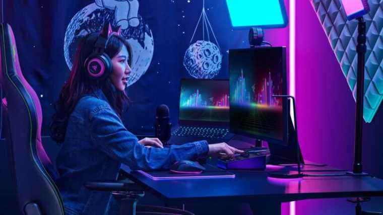 Nouvel équipement de streaming Razer annoncé qui comprend un micro portable, un mélangeur audio et Key Light