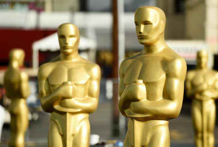 Pétition pour rétablir huit Oscars à la télédiffusion en direct signée par plus de 350 professionnels de l'industrie Les plus populaires doivent être lus Inscrivez-vous aux newsletters Variété Plus de nos marques
	
	
