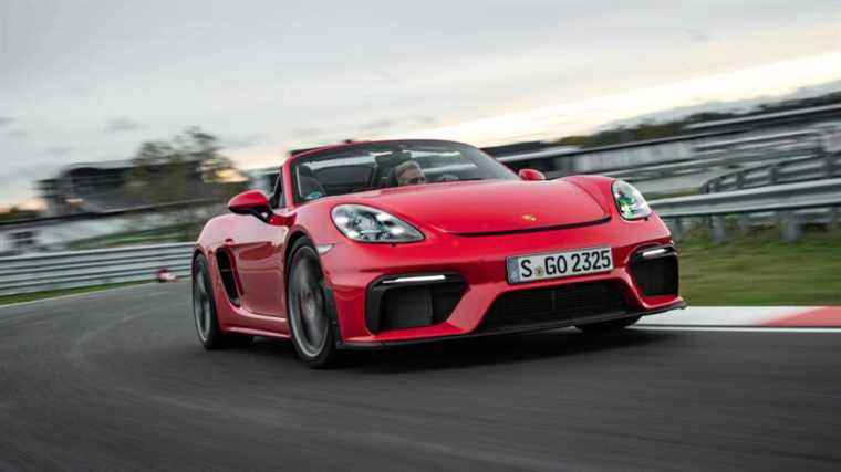 Porsche annonce les véhicules électriques 718 Cayman et Boxster et une 911 hybride