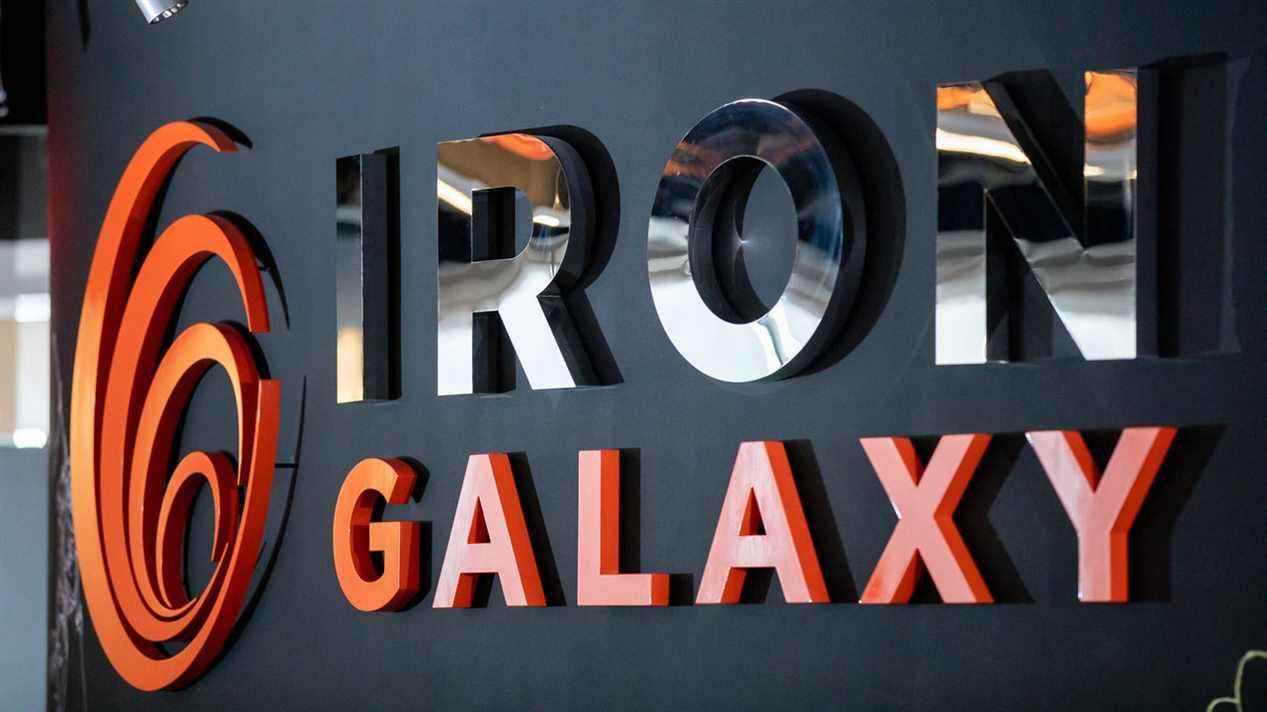 Pourquoi Iron Galaxy est heureux de rester indépendant au milieu de l'engouement pour l'acquisition de l'industrie des jeux
