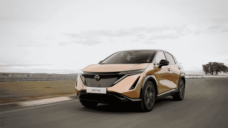 Prototype de VUS électrique Nissan Ariya 2023 : fluide et stable