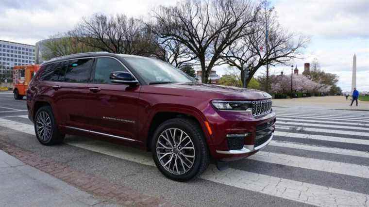 Que voulez-vous savoir sur le Jeep Grand Cherokee L ?