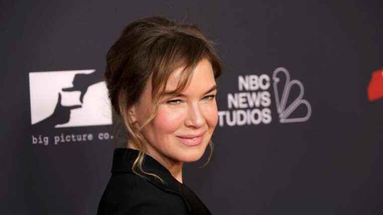 Renée Zellweger dit que les producteurs de films lui ont dit de boire de l’alcool avant les scènes de nu