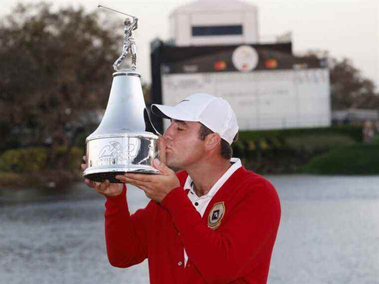 Scottie Scheffler gagne Arnold Palmer pour soulever un autre trophée