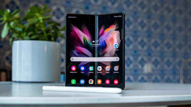 «Star Trek: Picard» présente un Samsung Galaxy Z Fold qui voyage dans le temps