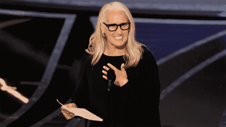 Sur son meilleur comportement, Jane Campion remporte son deuxième Oscar et devient la troisième femme à remporter le prix du meilleur réalisateur