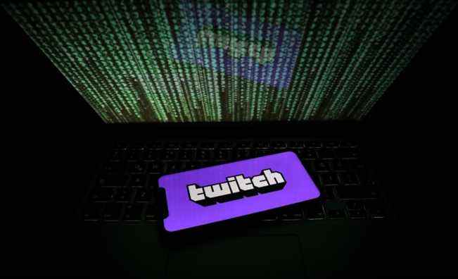 Twitch interdira les streamers qui partagent fréquemment des informations erronées