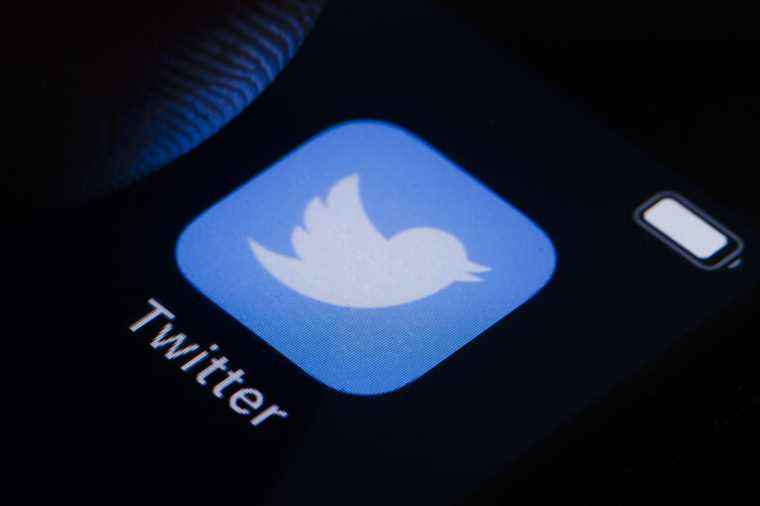 Twitter annule le changement qui a transformé les intégrations de tweets supprimés en cases vides