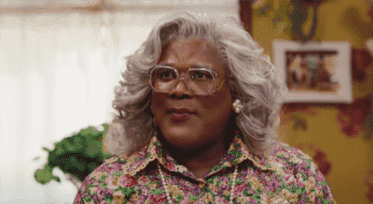 Tyler Perry partage une douce statistique sur la façon dont la date de sortie de A Madea Homecoming a marqué une étape importante dans sa carrière