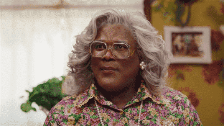 Tyler Perry partage une douce statistique sur la façon dont la date de sortie de A Madea Homecoming a marqué une étape importante dans sa carrière
