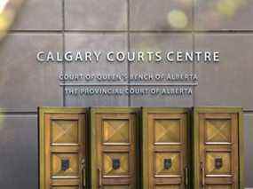 Le Calgary Courts Centre a été photographié le 3 mai 2021.