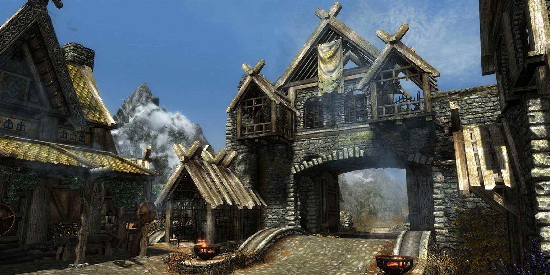 Screenshot from The Elder Scrolls 4: Skyrim showing the open gates of Whiterun.