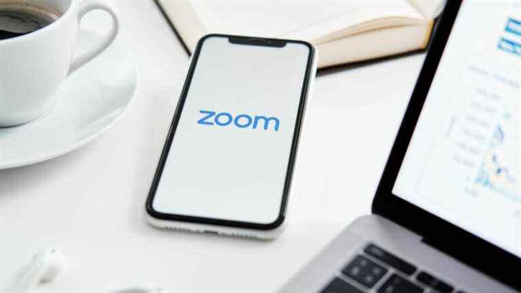 Zoom progresse sur le marché du service client