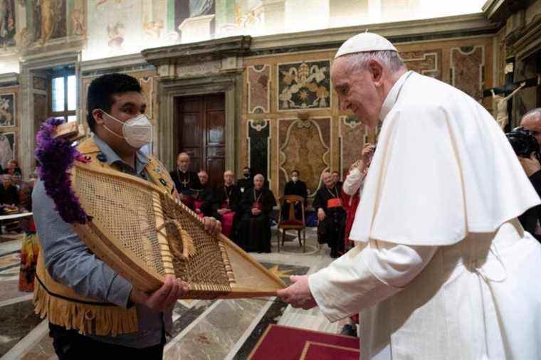 KINSELLA : Restaurer la foi dans l’Église catholique, une excuse à la fois