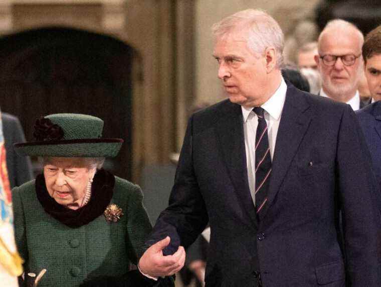 Le prince Andrew « s’apprête à accompagner » la reine au Derby d’Epsom