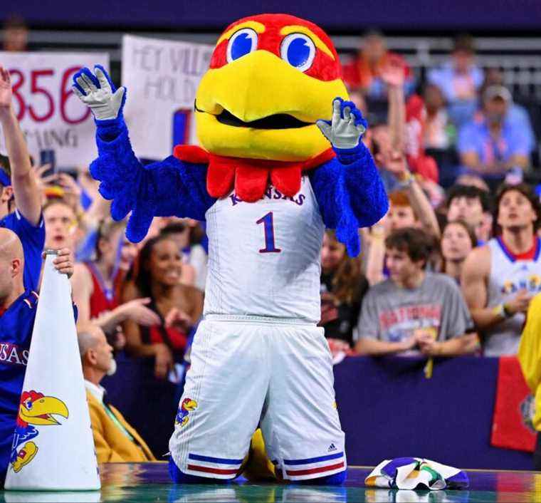 Choix du championnat national de la Caroline du Nord contre le Kansas: les Jayhawks terminent la saison de rêve