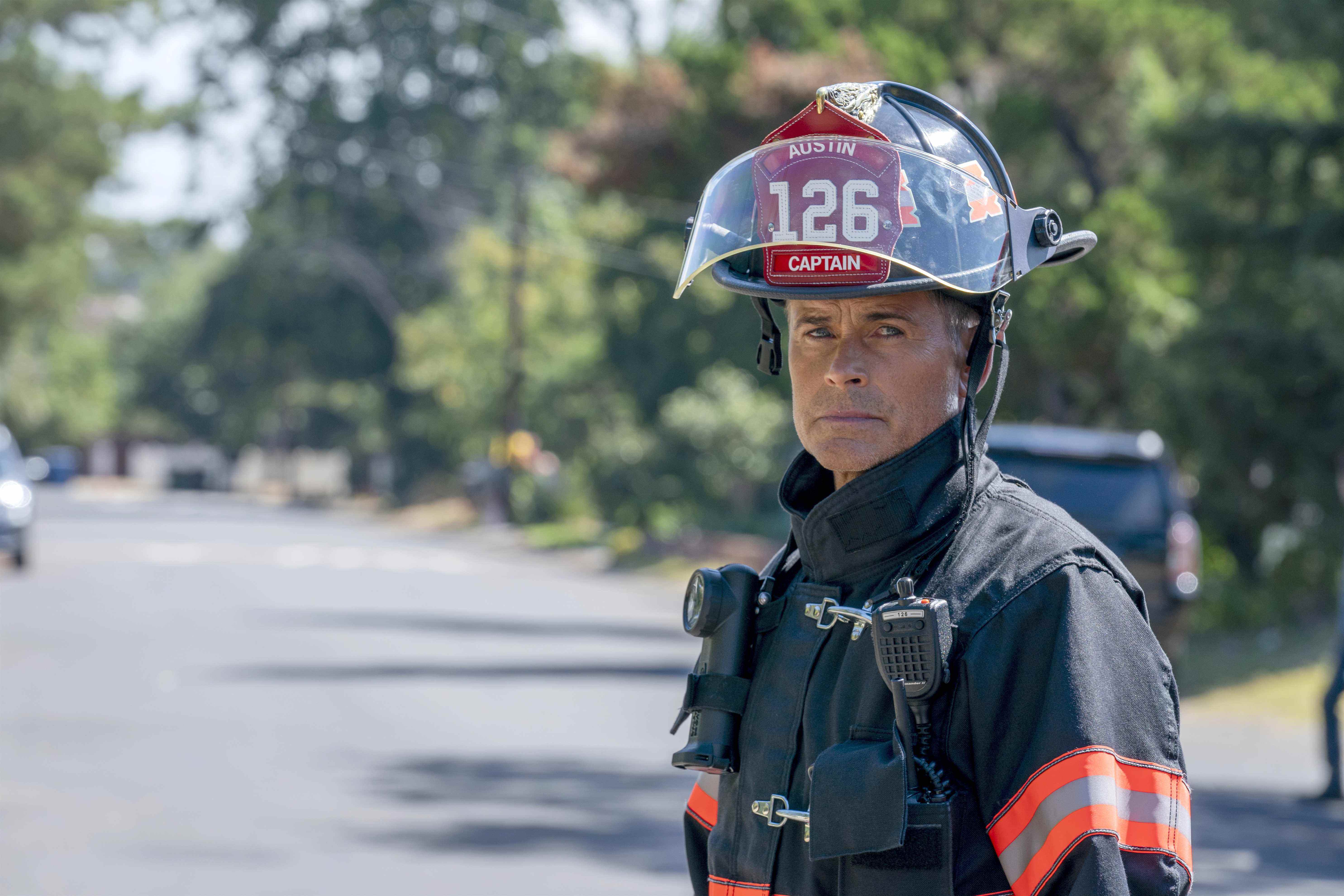 9-1-1 : LONE STAR : Rob Lowe dans l'épisode 