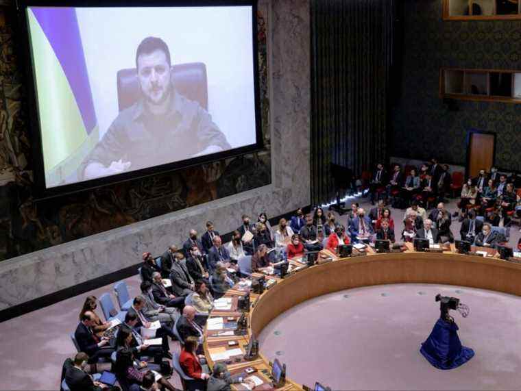 Dans un discours à l’ONU, l’Ukrainien Zelensky accuse la Russie des pires crimes de guerre depuis la Seconde Guerre mondiale