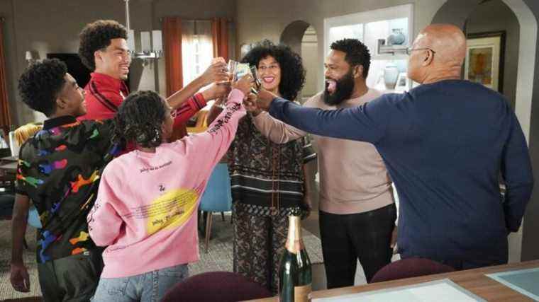 Nous savons enfin quand Black-ish se termine (plus quelques nouvelles très spéciales sur la finale de Grey's Anatomy)
