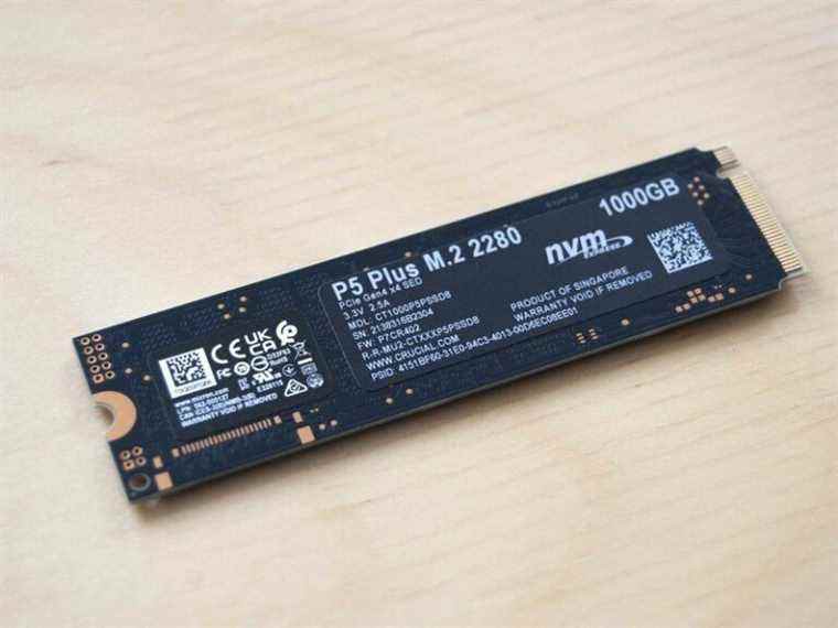 Prenez le nouveau et rapide SSD Crucial P5 Plus PCIe 4.0 2 To en vente pour seulement 200 $