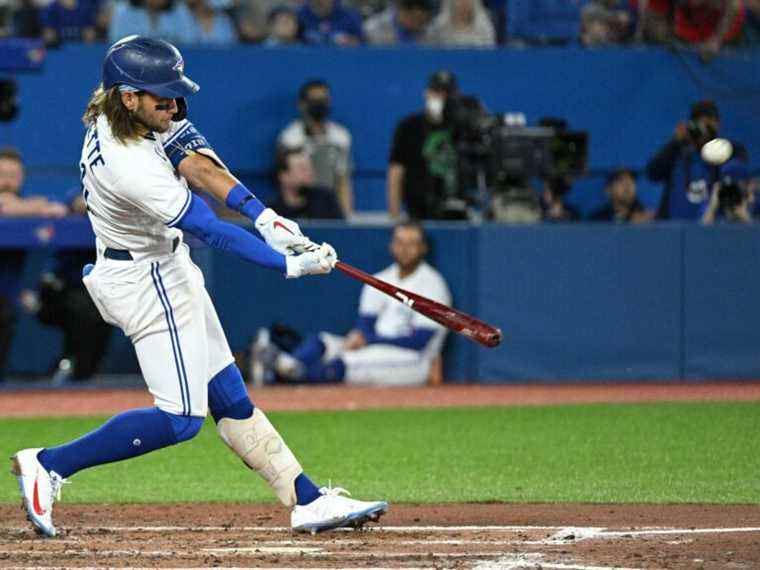 Espinal et Bichette mènent les Blue Jays à une deuxième victoire consécutive contre les Rangers