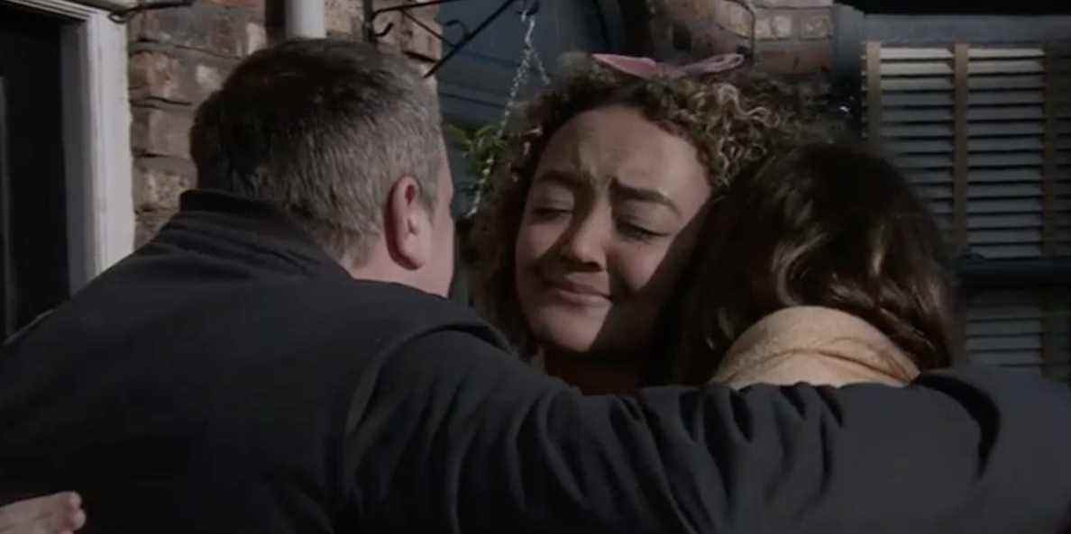 Coronation Street diffuse la sortie émotionnelle d'Emma Brooker alors qu'Alexandra Mardell tire sa révérence

