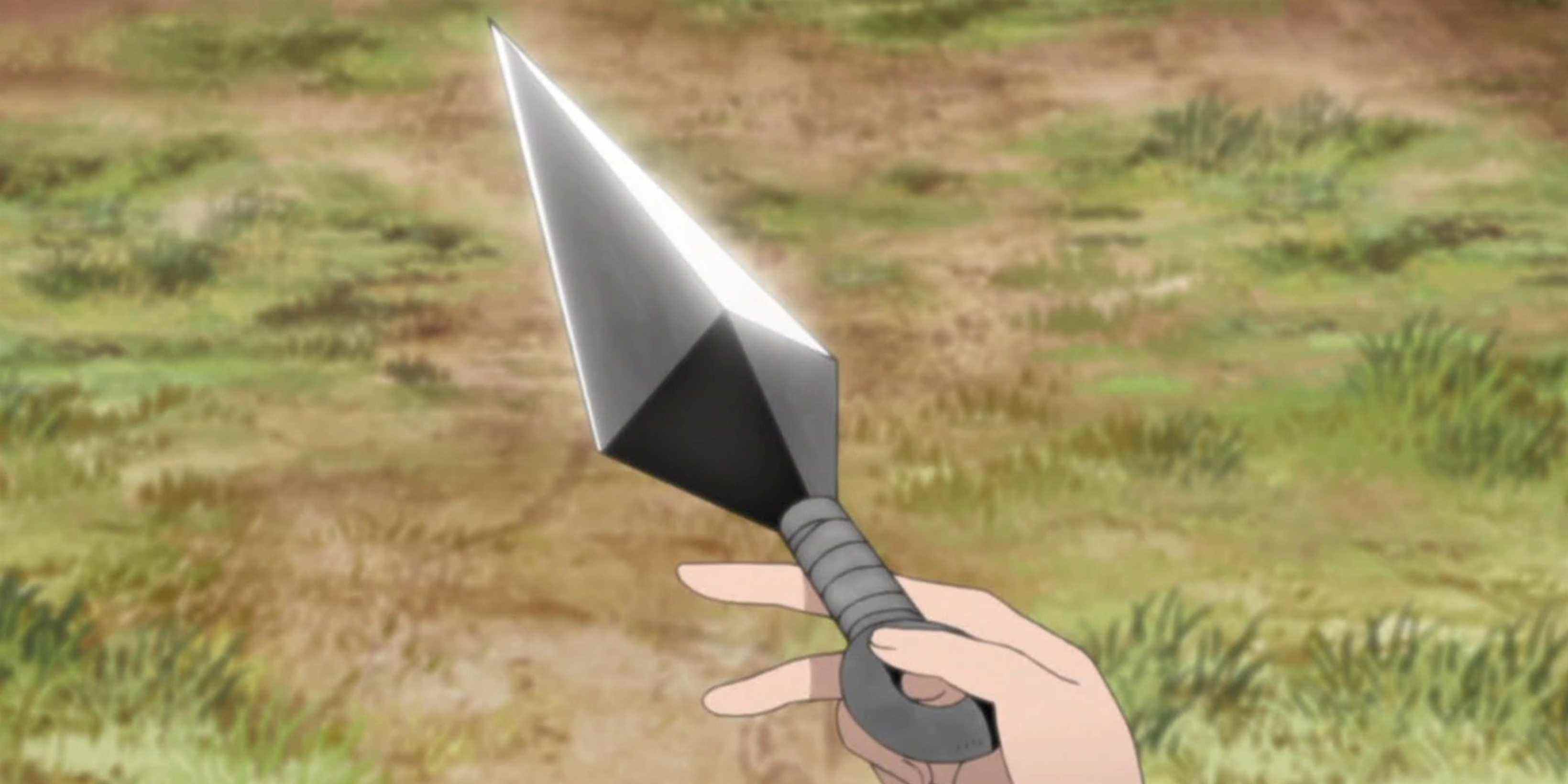 Kunai-dans-Naruto-Cropped-1