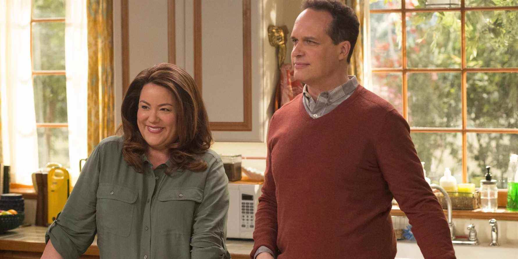 Katie Otto (Katy Mixon) et Greg Otto (Diedrich Bader) dans American Housewife