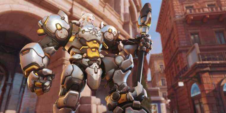 Overwatch Clip Shows Perfectly-Timed Reinhardt Charge Takes Out Mid-Air Doomfist