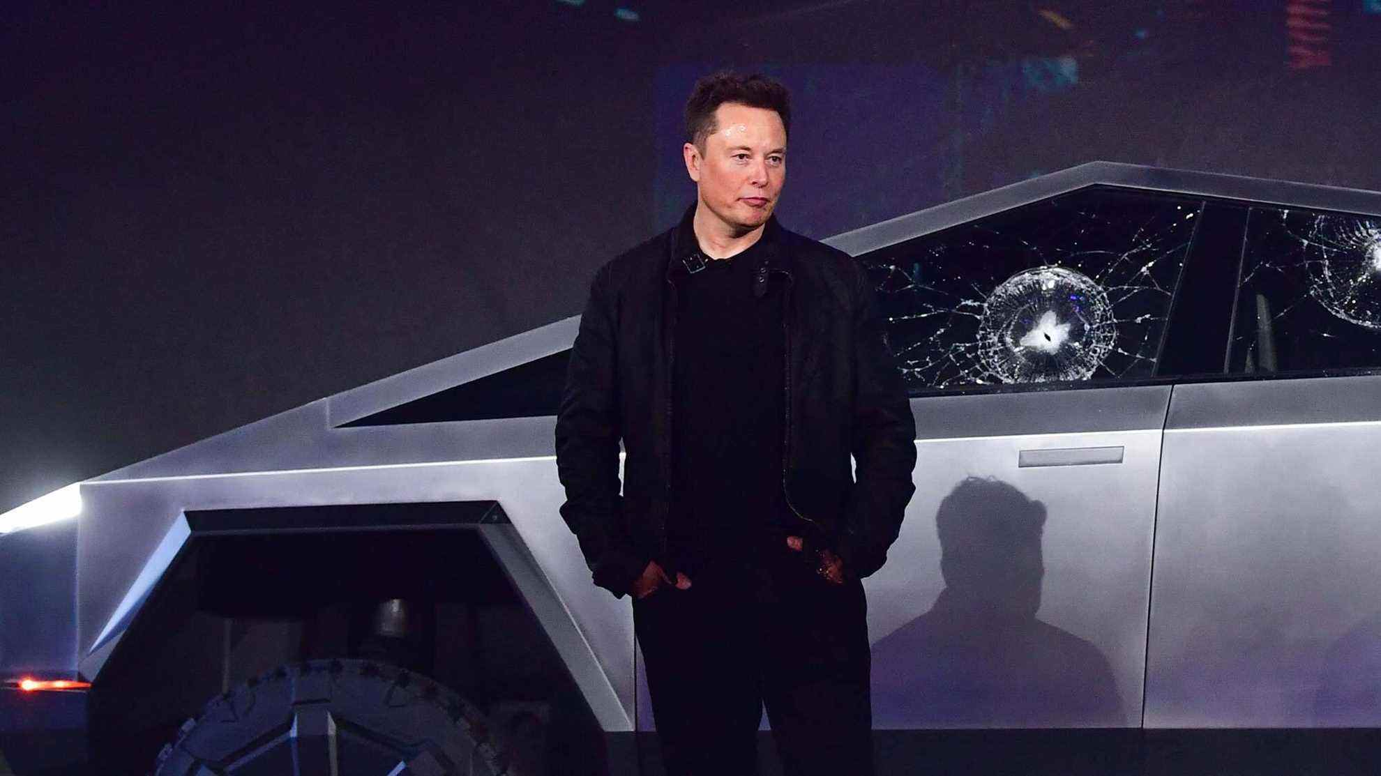 elon musc tesla cyberpunk 2077