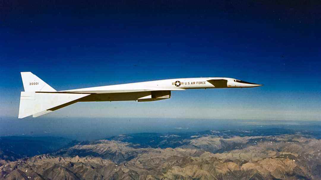 xb-70-valkyrie-4-sur-24