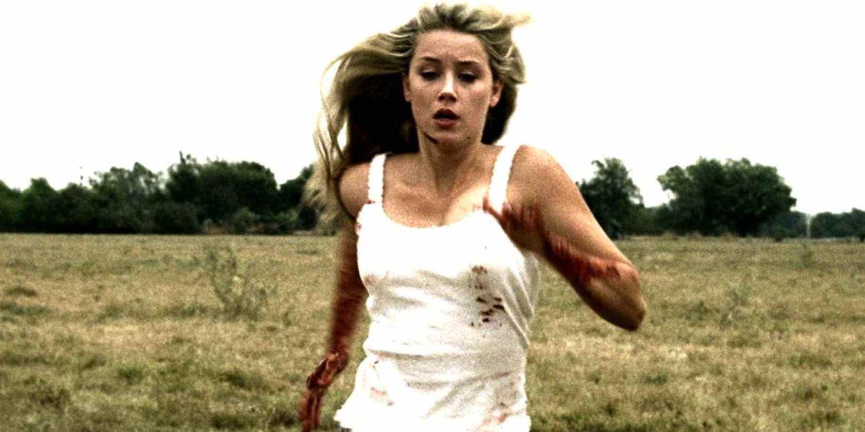 Amber Heard dans le rôle de Mandy Lane dans Tous les garçons aiment Mandy Lane