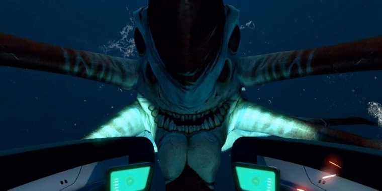 subnautica reaper leviathan seamoth attack closeup