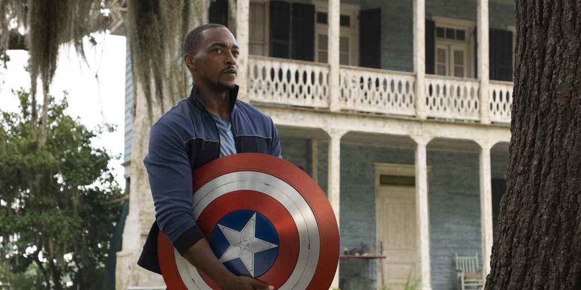 Anthony Mackie de Marvel réfléchit au moment où il a découvert qu'il serait le prochain Captain America

