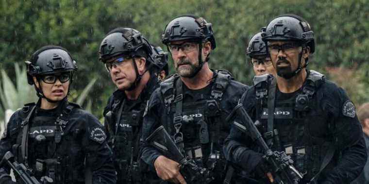 L'avenir de SWAT révélé au-delà de la saison 5

