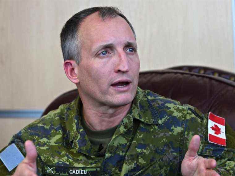 Un général canadien à la retraite faisant l’objet d’une enquête policière pour inconduite sexuelle présumée est maintenant en Ukraine