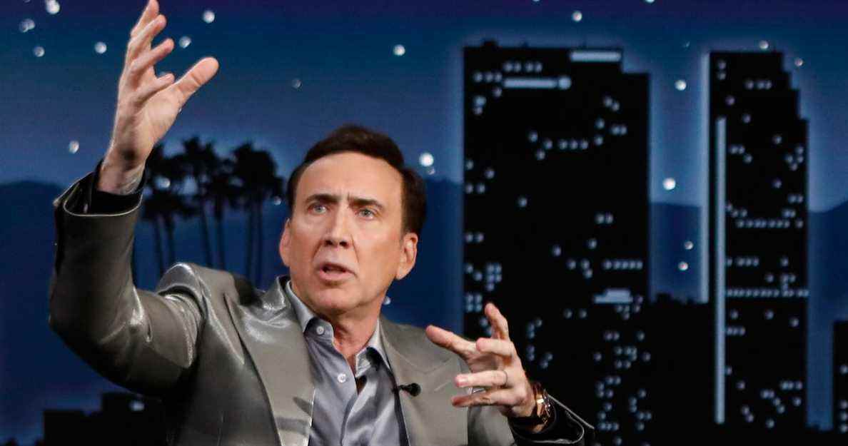 Bien sûr, Nicolas Cage a dépensé 80 000 $ pour un serpent à deux têtes
