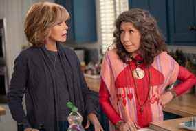 Jane Fonda incarne Grace et Lily Tomlin incarne Frankie dans Grace et Frankie.