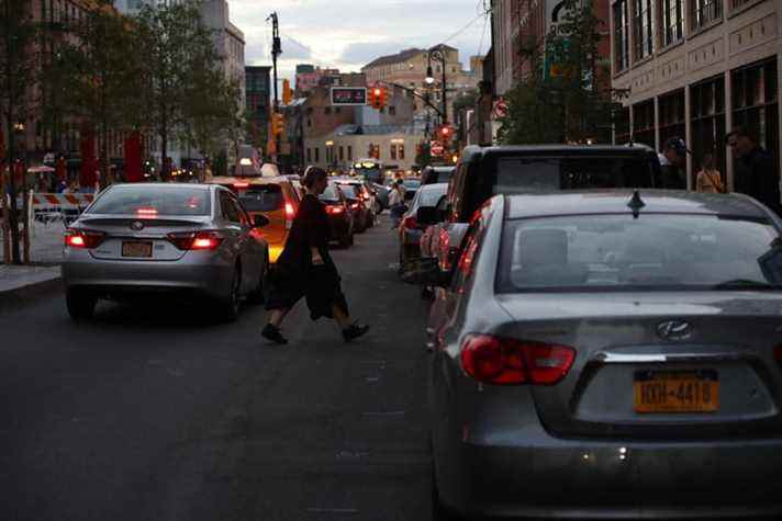 Voitures dans les rues de New York.