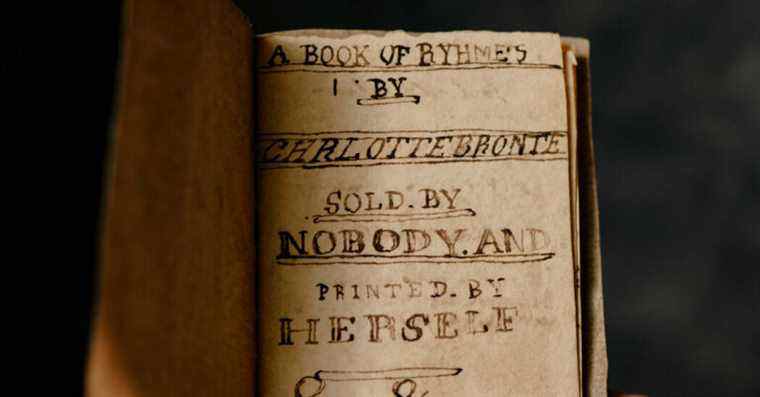 Un petit livre de Brontë, vendu pour 1,25 million de dollars, pour rentrer chez lui